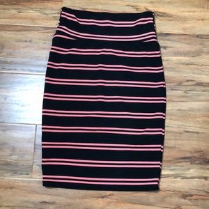 LuLaRoe Cassie (Pencil Skirt)